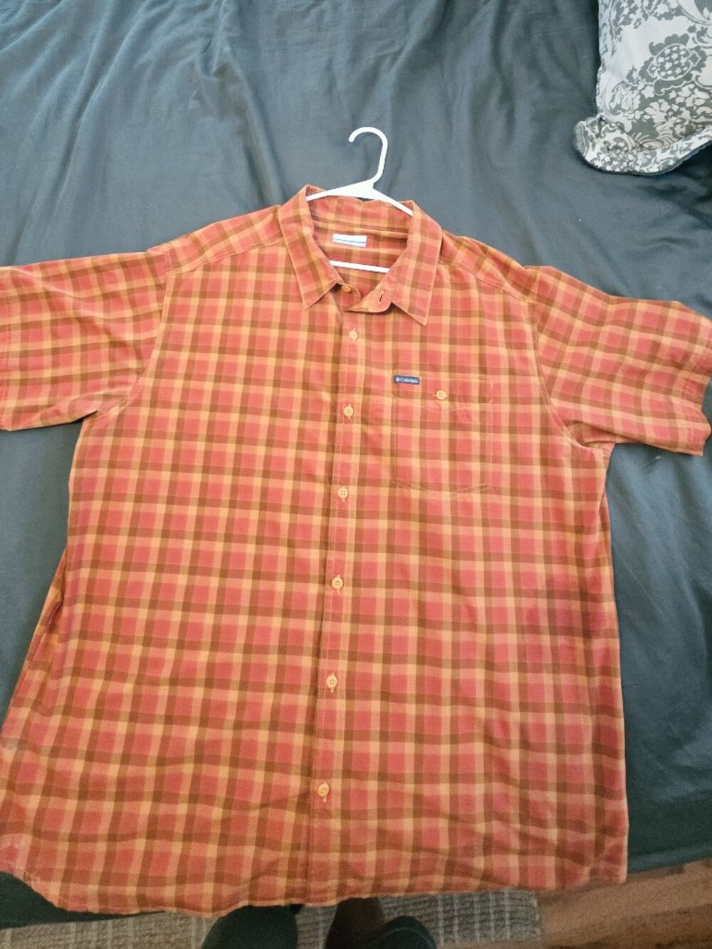 Mens columbia short sleave button down orange plaid xxl